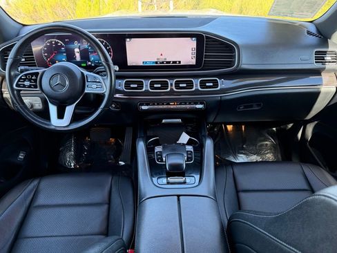 Certified 2020 Mercedes-Benz GLS 450 4MATIC image 31