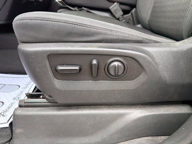 Used 2020 Chevrolet Silverado 1500 LT w/ All-Star Edition AWD/4WD image 15