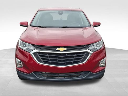 Used 2020 Chevrolet Equinox LT FWD image 2