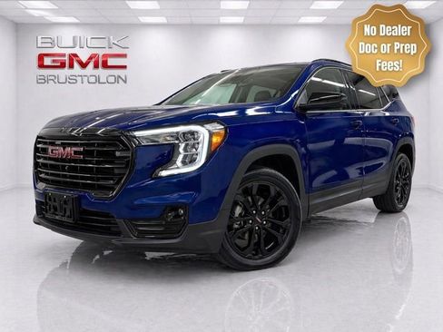 Used 2022 GMC Terrain SLT w/ Infotainment Package II AWD/4WD image 1