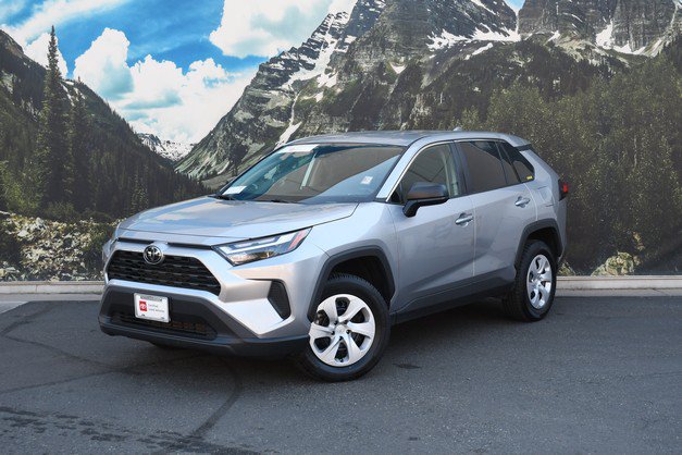 Certified 2024 Toyota RAV4 LE AWD/4WD image 6