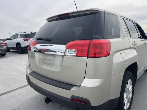 Used 2015 GMC Terrain SLE image 4