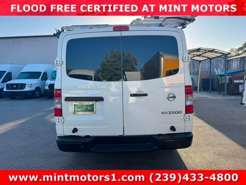 Used 2018 Nissan NV 2500 SV w/ Navigation Package image 14