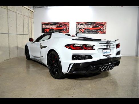 Used 2023 Chevrolet Corvette Z06 w/ Battery Protection Package RWD image 8