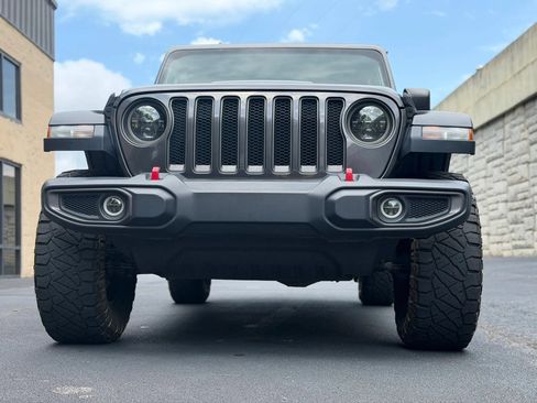Used 2018 Jeep Wrangler Unlimited Rubicon AWD/4WD image 35