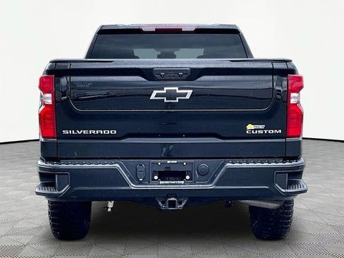 Used 2024 Chevrolet Silverado 1500 Custom Trail Boss AWD/4WD image 5