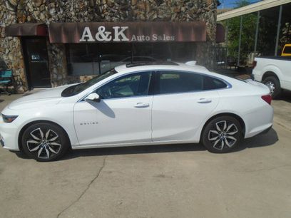 Used 2018 Chevrolet Malibu LT w/ Leather Package