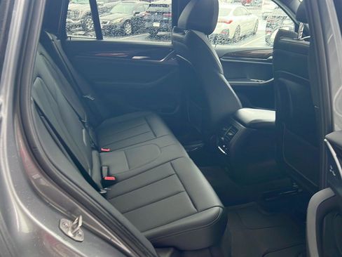 Used 2023 BMW X3 sDrive30i image 12