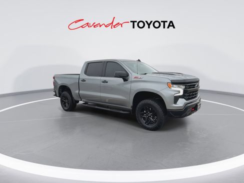 Used 2024 Chevrolet Silverado 1500 LT Trail Boss image 2