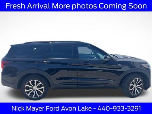 Used 2025 Ford Explorer ST-Line AWD/4WD image 8