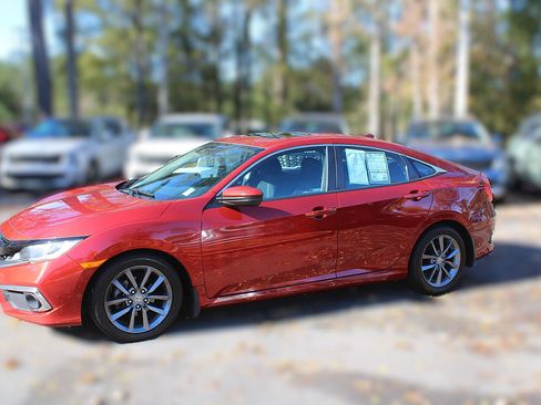 Used 2019 Honda Civic EX image 4