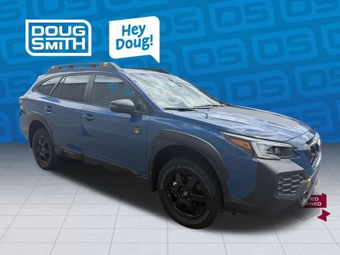 Used 2025 Subaru Outback Wilderness AWD/4WD image 8