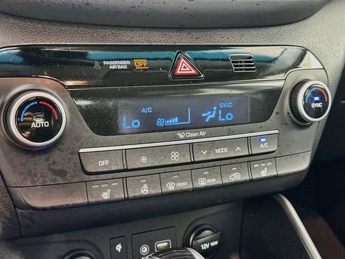 Used 2020 Hyundai Tucson Limited w/ Cargo Package AWD/4WD image 19