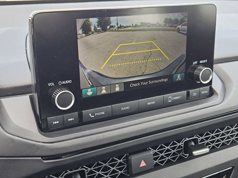 Used 2024 Honda Accord EX image 13