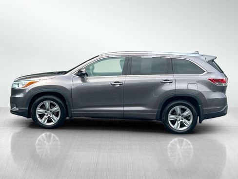 Used 2015 Toyota Highlander Limited Platinum AWD/4WD image 6