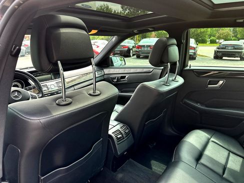 Used 2014 Mercedes-Benz E 350 Sedan w/ Premium 1 Package image 23