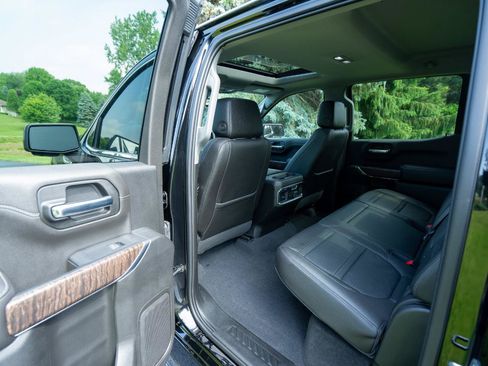 Used 2019 GMC Sierra 1500 Denali w/ Denali Ultimate Package AWD/4WD image 21