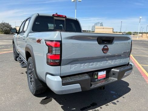 Certified 2022 Nissan Frontier PRO-4X w/ Off-Road Protection Package AWD/4WD image 4