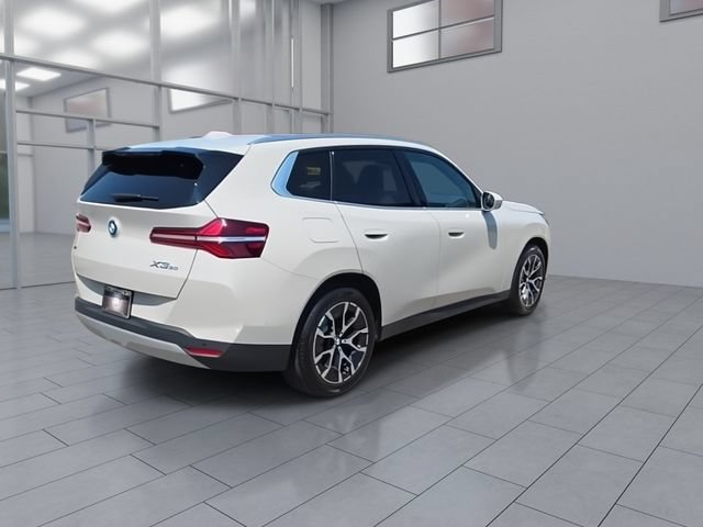 Used 2025 BMW X3 xDrive30i w/ Premium Package AWD/4WD image 8