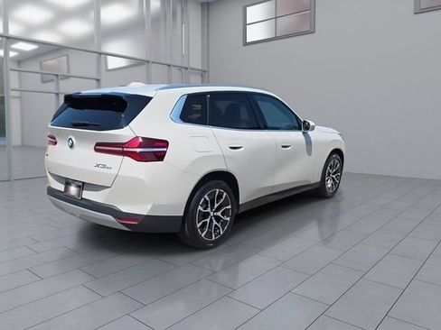 Used 2025 BMW X3 xDrive30i w/ Premium Package AWD/4WD image 8