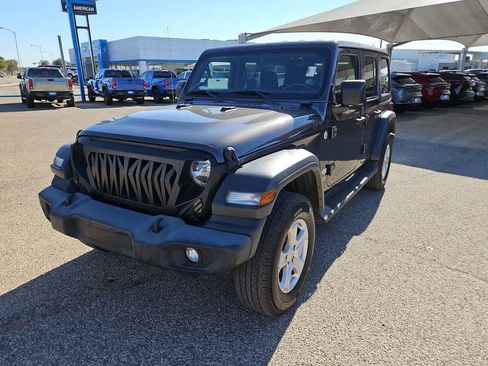 Used 2020 Jeep Wrangler Unlimited Sport S AWD/4WD image 4