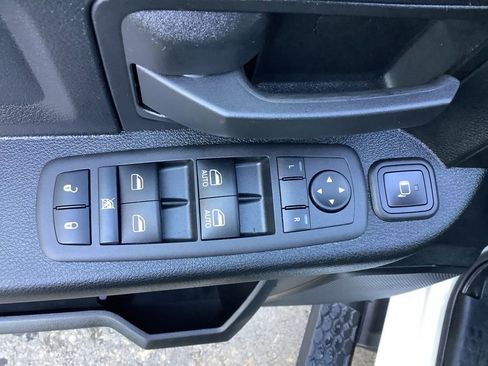 Used 2024 RAM 2500 Tradesman image 28