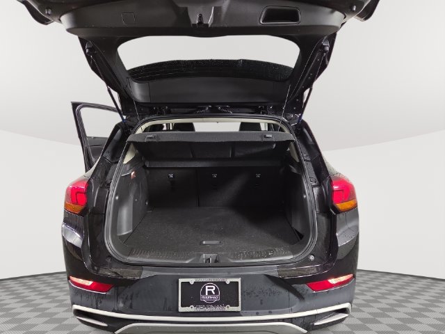 Used 2023 Buick Encore GX Select FWD image 31