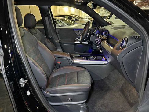 New 2026 Mercedes-Benz GLB 250 4MATIC image 12