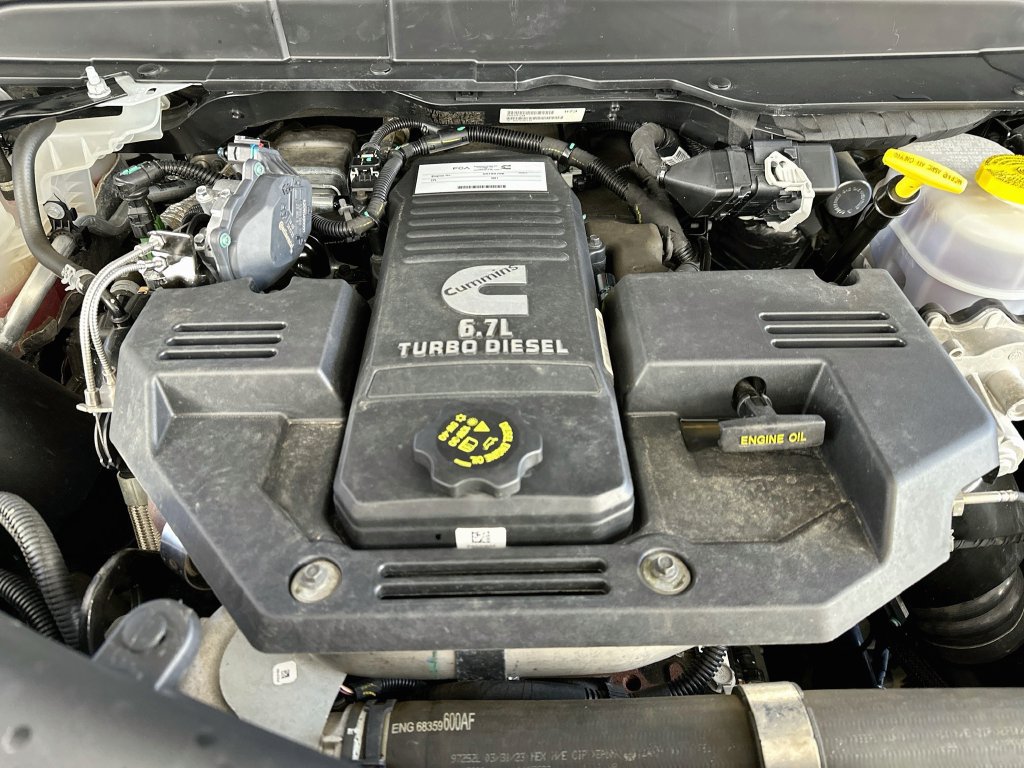Used 2023 RAM 3500 Laramie AWD/4WD image 33