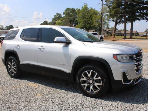 Used 2020 GMC Acadia SLE image 5