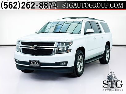 Used 2017 Chevrolet Suburban LT w/ Luxury Package