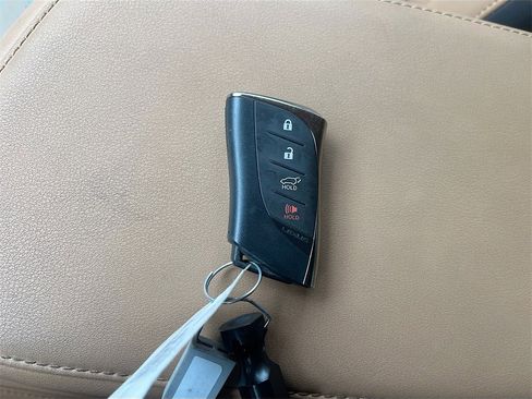 Used 2024 Lexus NX 450h+ AWD w/ Luxury Package image 35