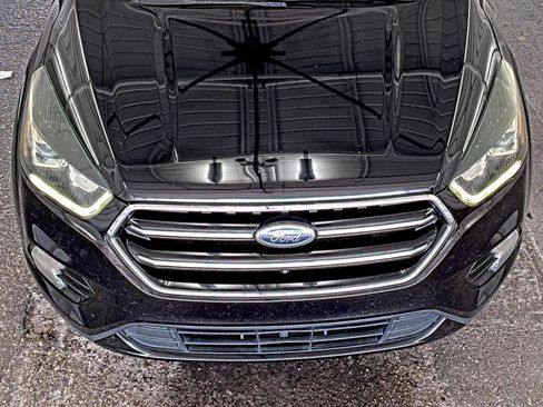 Used 2017 Ford Escape Titanium FWD image 6