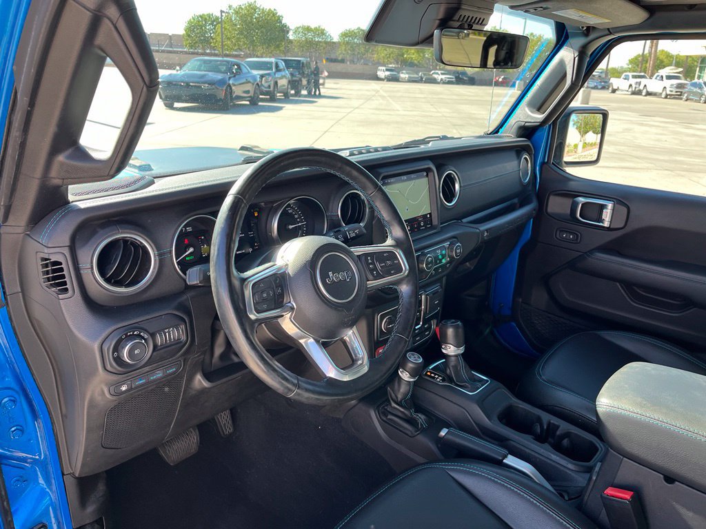 Used 2022 Jeep Wrangler Unlimited Rubicon 4xe w/ Steel Bumper Group AWD/4WD image 13
