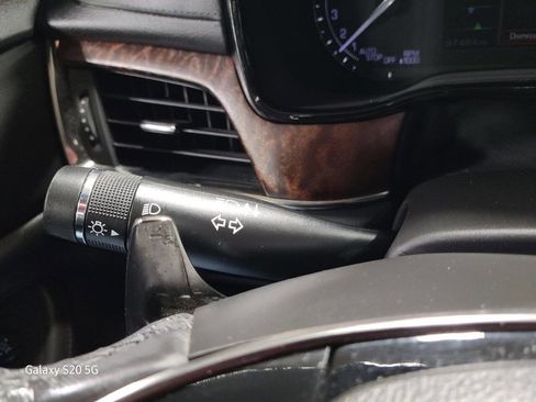 Used 2019 Cadillac CTS Luxury image 32