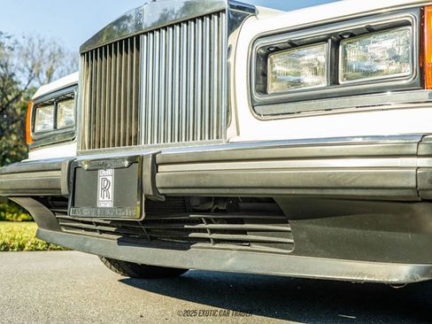 Used 1990 Rolls-Royce Silver Spur II image 52