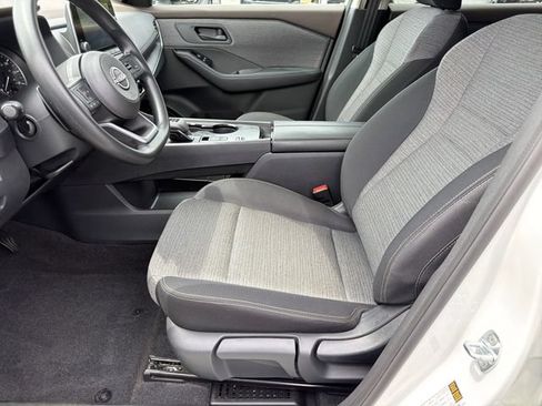 Used 2022 Nissan Rogue S FWD image 26