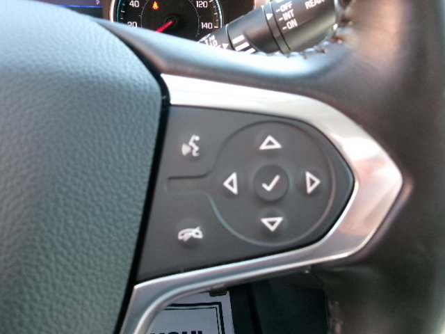 Used 2021 Chevrolet Traverse LT FWD image 24