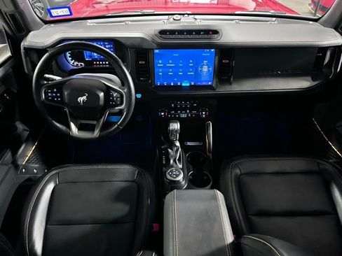 Used 2024 Ford Bronco Badlands AWD/4WD image 34