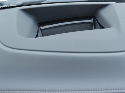 New 2026 BMW X5 xDrive40i w/ Climate Comfort Package image 29