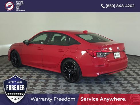 Used 2024 Honda Civic Sport image 4