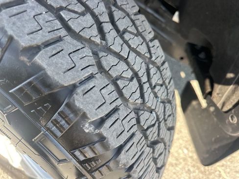 Used 2024 Ford Ranger XL image 27