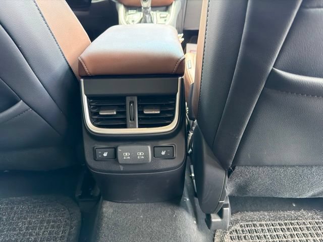 Used 2020 Subaru Outback Touring AWD/4WD image 4