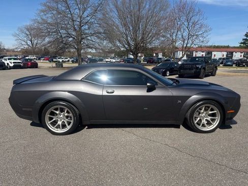 Used 2020 Dodge Challenger R/T Scat Pack image 6