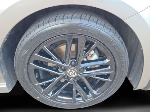 Used 2025 Toyota Camry SE FWD image 33