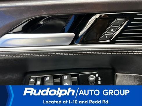 Used 2024 Jeep Wagoneer 4WD w/ HD Trailer Tow Package image 11