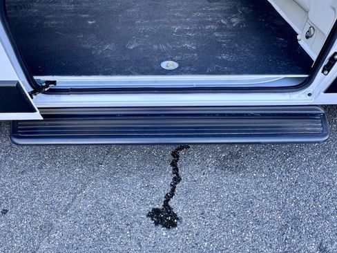 New 2025 RAM ProMaster 3500 w/ Premium Convenience Group image 12