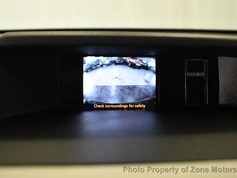 Used 2014 Toyota Sienna XLE image 41