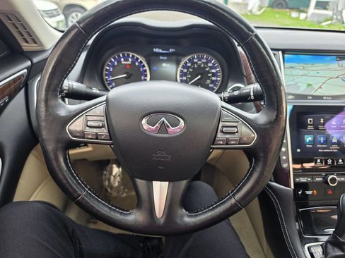 Used 2014 INFINITI Q50 Premium w/ Deluxe Touring Package AWD/4WD image 16