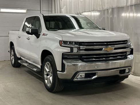 Used 2022 Chevrolet Silverado 1500 LTZ w/ LTZ Premium Package AWD/4WD image 33